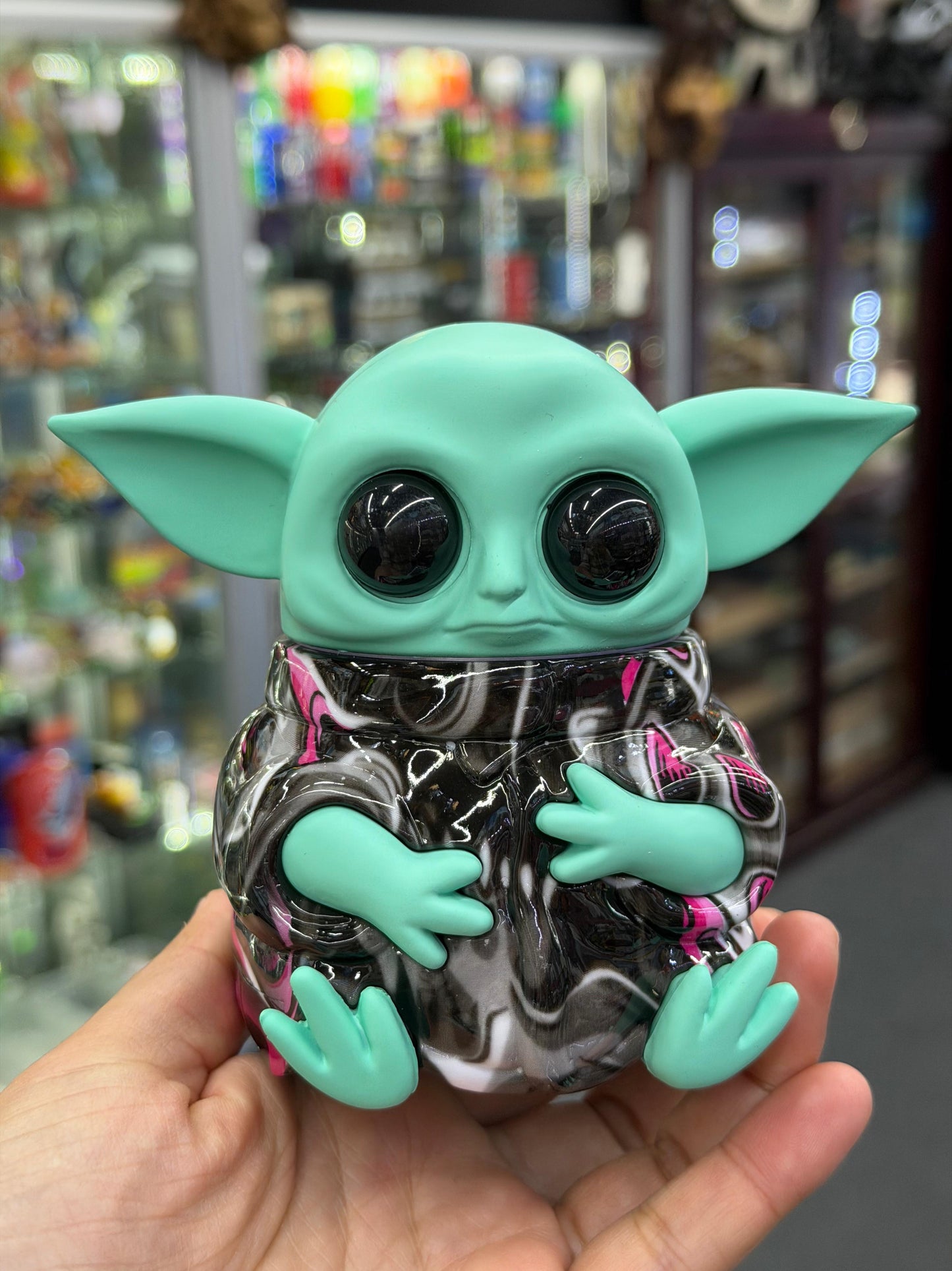 Baby Yoda Grinder-1 - DayDreamz Smoke Shop