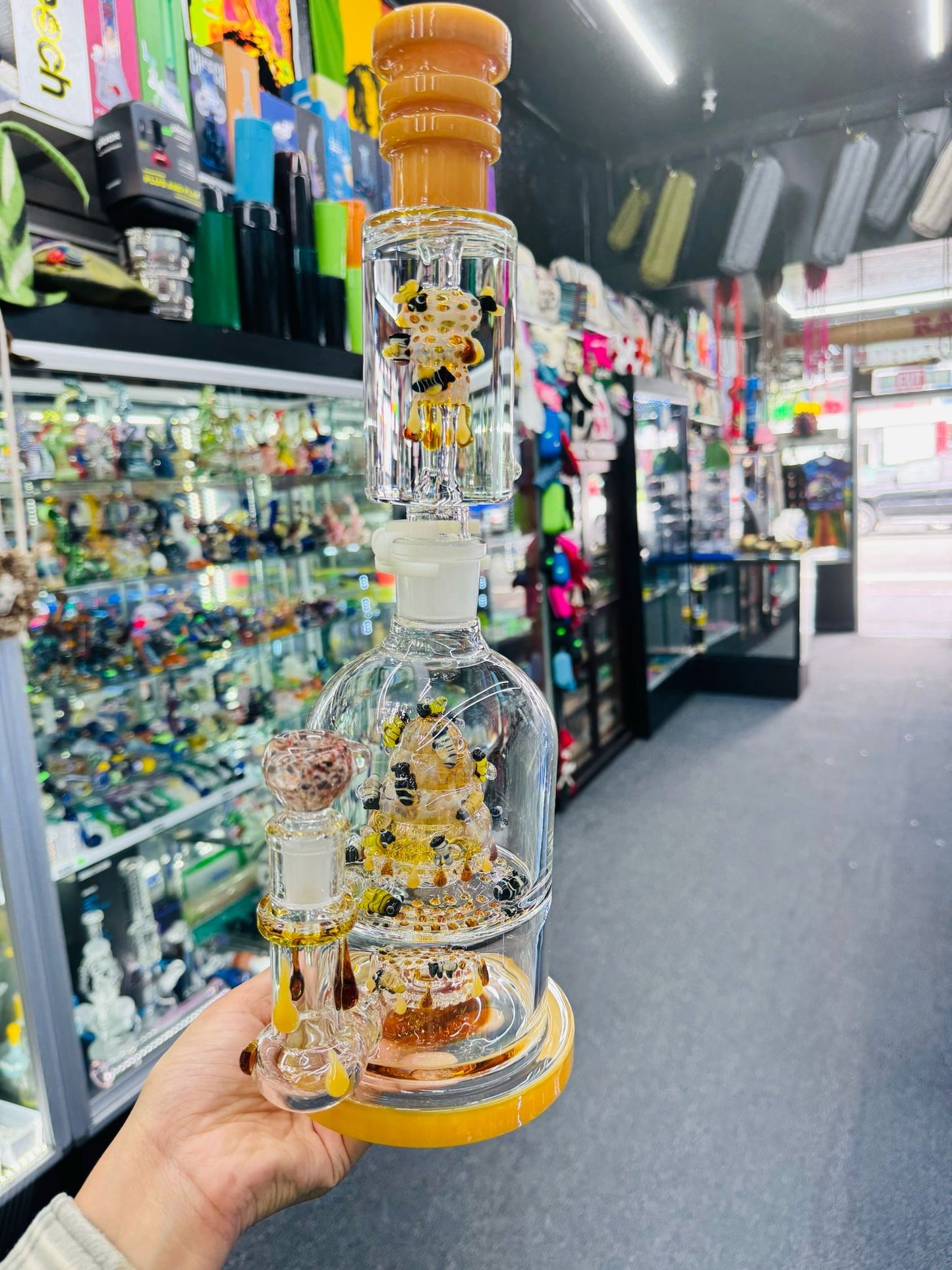 APOLLO HONEY BEE GLASS WORKS