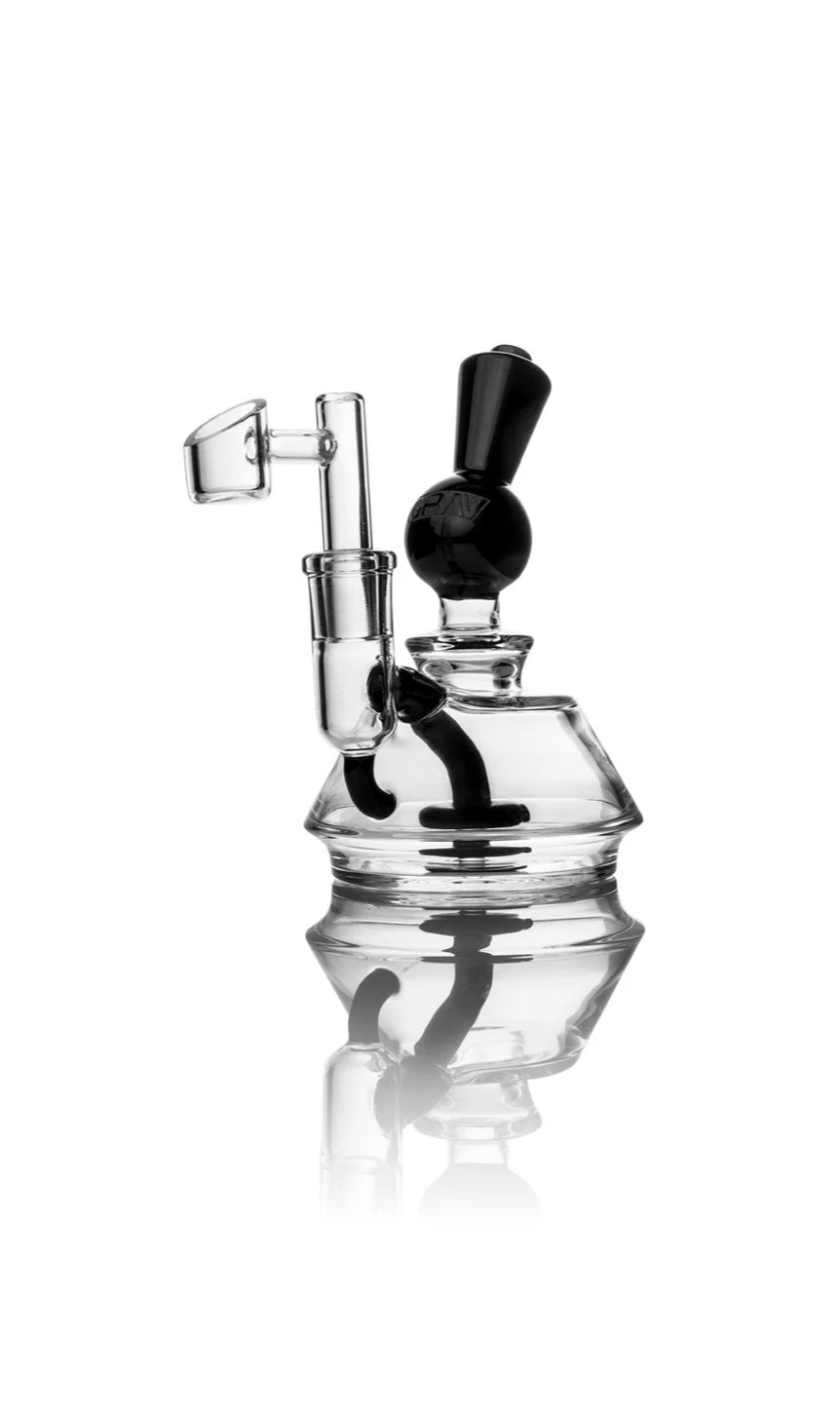 GRAV® ORBIS BOROCCA WATER PIPE - DayDreamz Smoke Shop