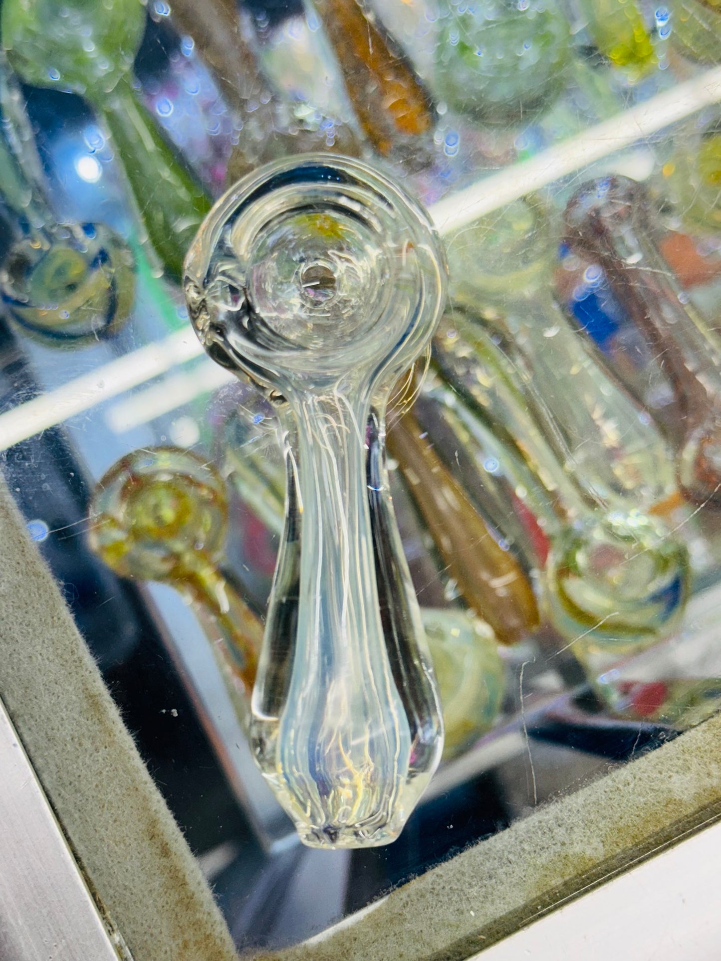 GLASS HAND PIPE - DayDreamz Smoke Shop