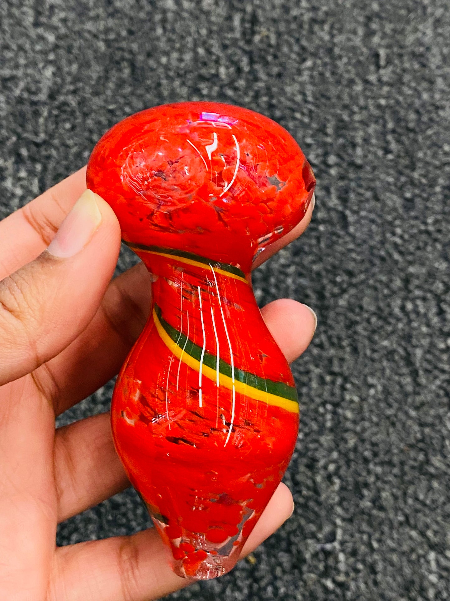 Double blonde glass hand pipe - DayDreamz Smoke Shop