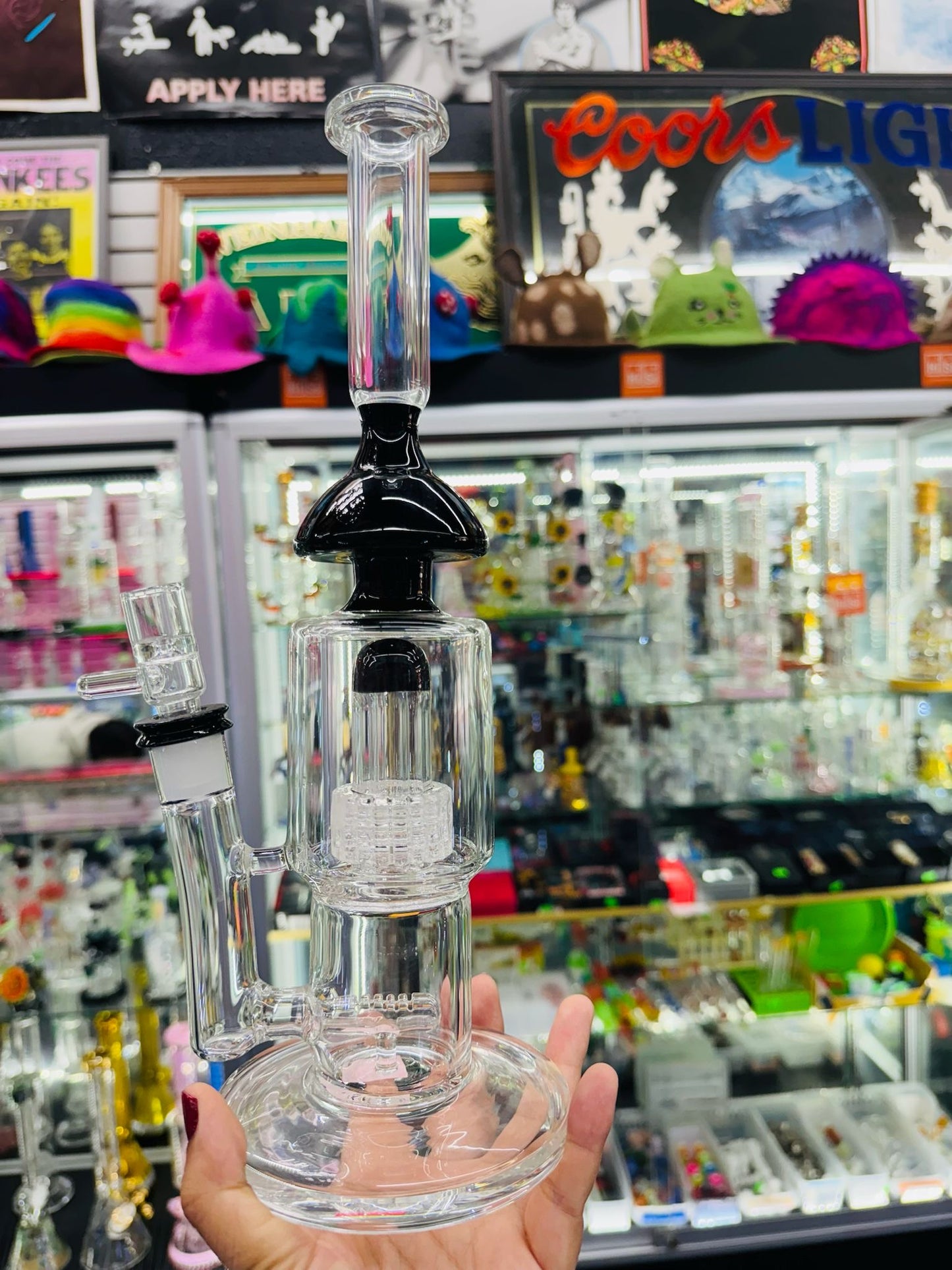 Bong with black color design