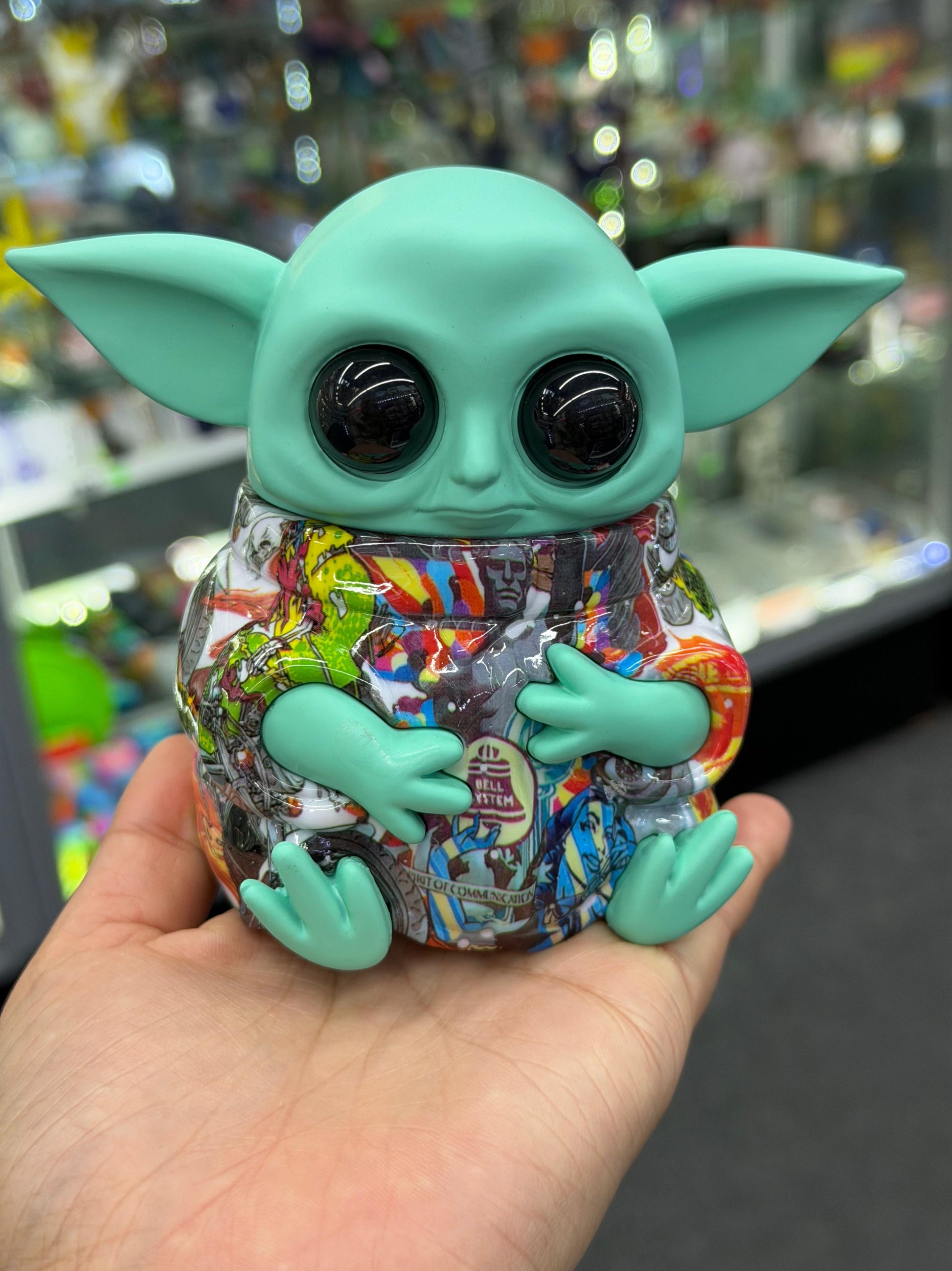 Baby Yoda Grinder-5 - DayDreamz Smoke Shop