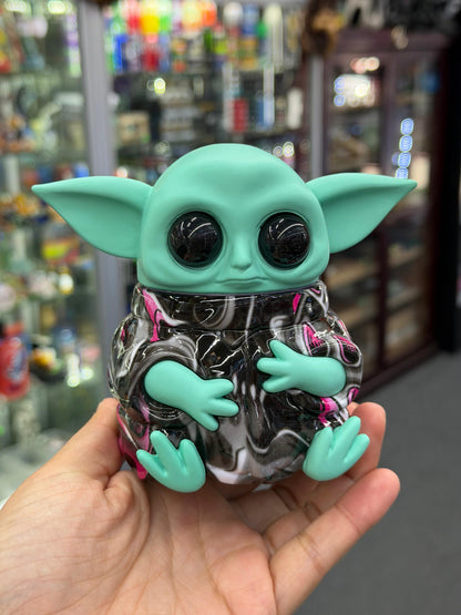 Baby Yoda Grinder-1 - DayDreamz Smoke Shop