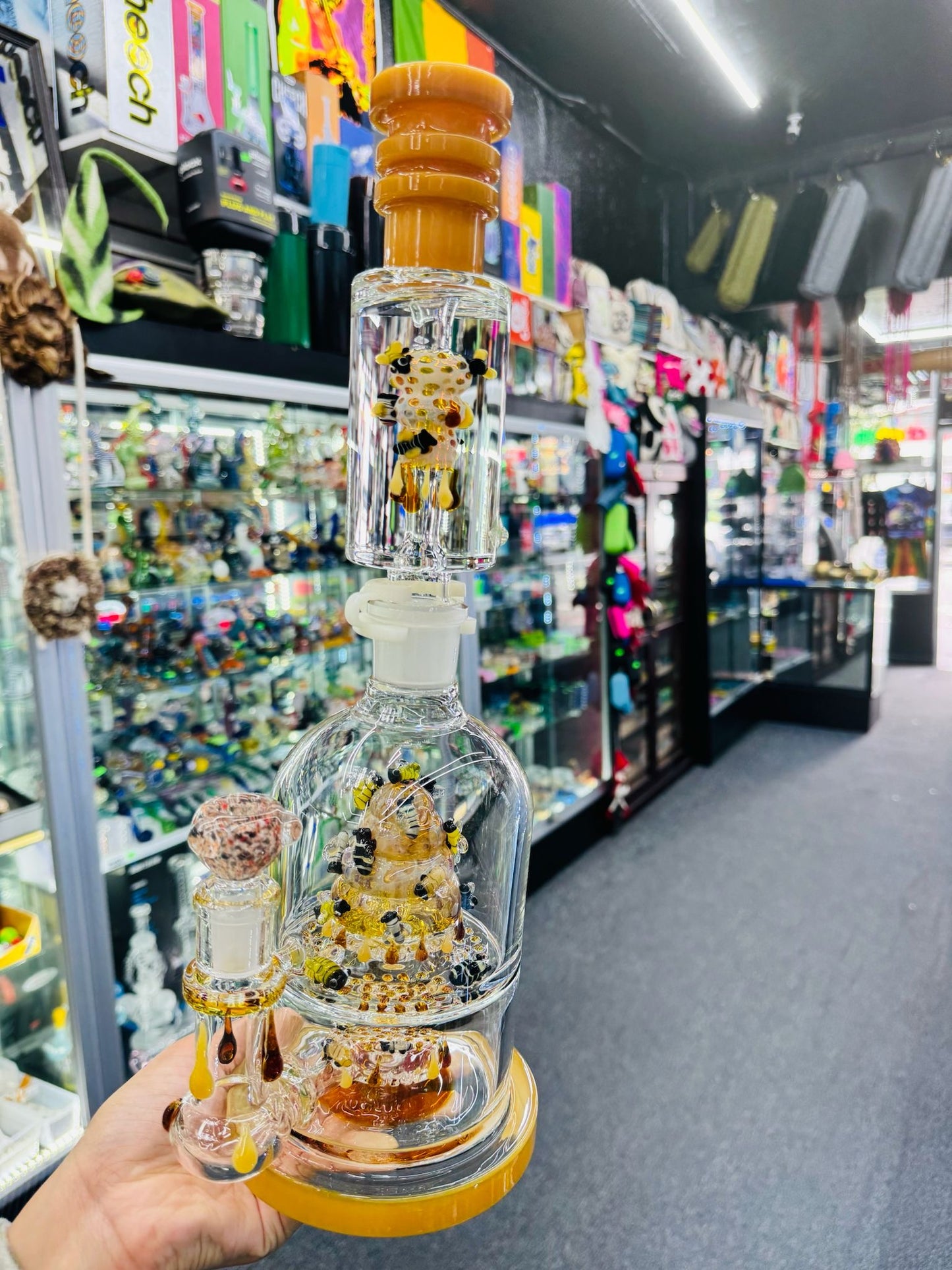APOLLO HONEY BEE GLASS WORKS