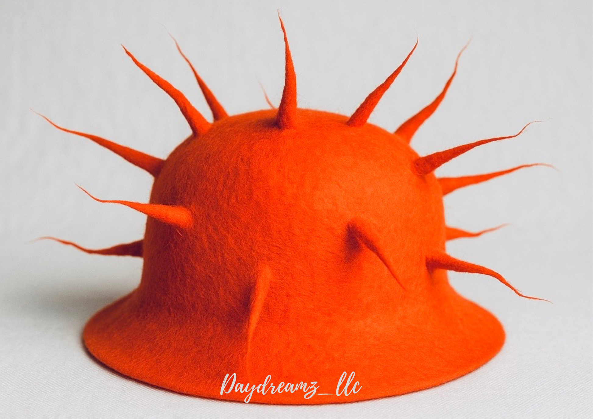 Orange Felt Hat - DayDreamz Smoke Shop