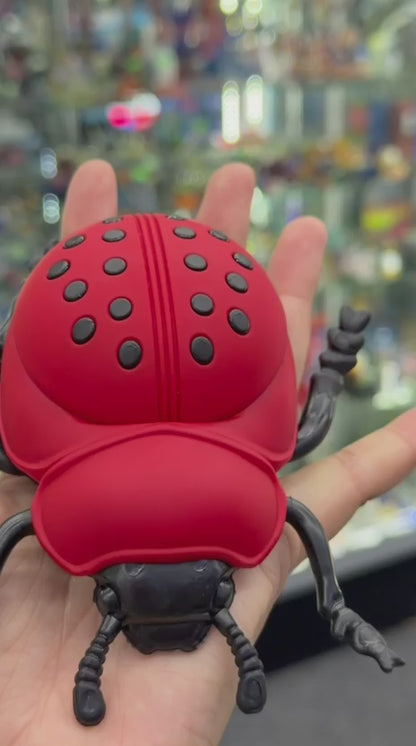 Red ladybug herb grinder