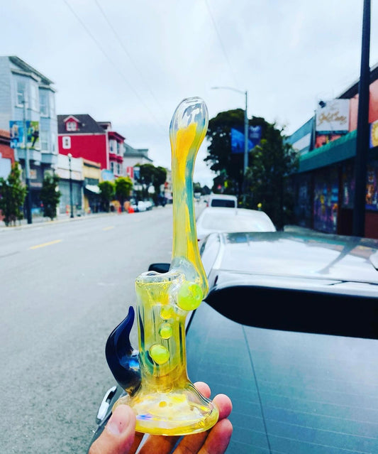 Colour change bubbler - DayDreamz Smoke Shop