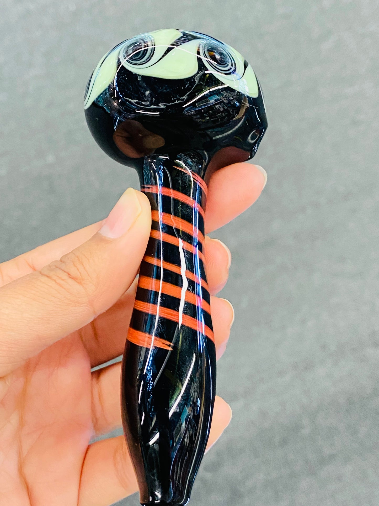 American made weed hand pipe - DayDreamz Smoke Shop